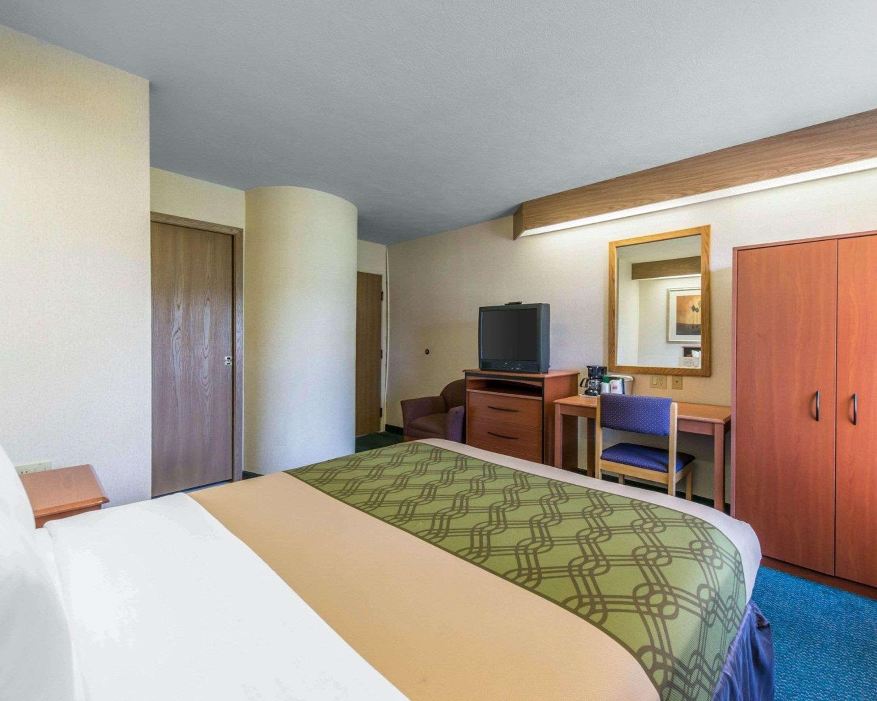 Econo Lodge North Academy Colorado Springs Exterior foto