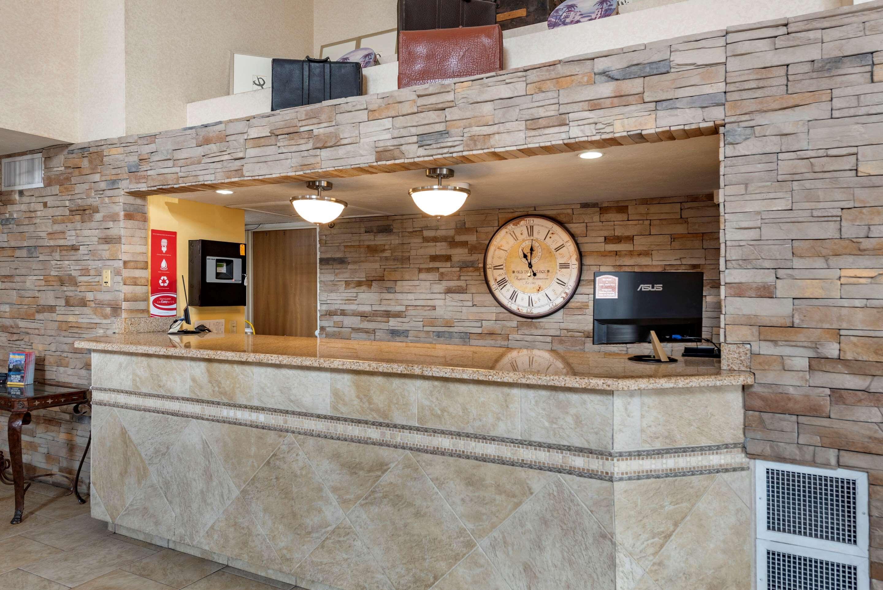 Econo Lodge North Academy Colorado Springs Exterior foto